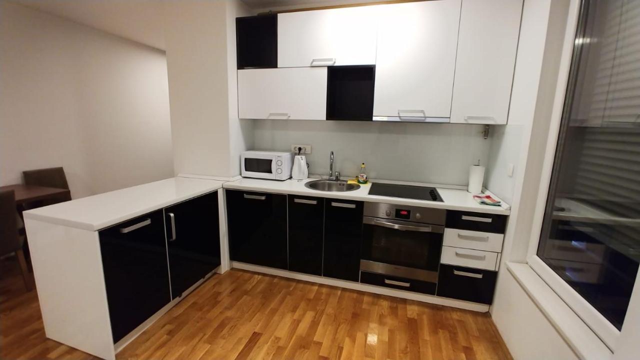 Apartments Leon Сараево Екстериор снимка